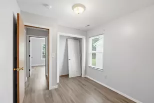 786 Crevis Ln, Columbus, OH 43228 - Photo 26