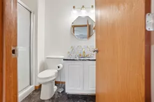 786 Crevis Ln, Columbus, OH 43228 - Photo 16