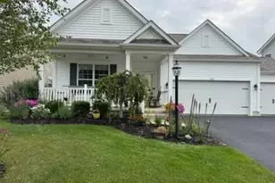 705 Nighthawk Dr, Plain City, OH 43064 - Photo 2