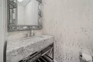 892 S Front St, Columbus, OH 43206 - Photo 26