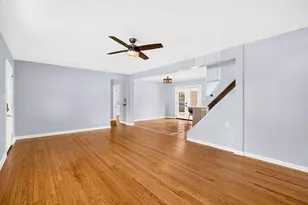 327 W 4th St, Chillicothe, OH 45601 - Photo 16