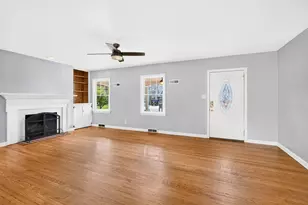 327 W 4th St, Chillicothe, OH 45601 - Photo 12