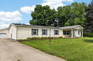 12 Stevy Ln, Frazeysburg, OH 43822 - Photo 2