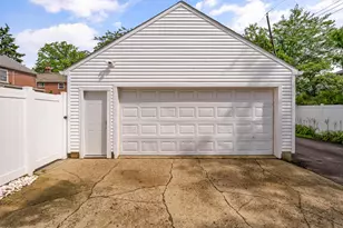208 S Remington Rd, Columbus, OH 43209 - Photo 56