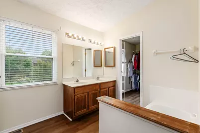 3720 Lifford Court, Columbus, OH 43221 - Photo 16