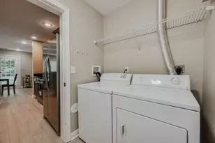 5033 Calais Dr, Columbus, OH 43221 - Photo 20