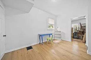 90 S Burgess Ave, Columbus, OH 43204 - Photo 16
