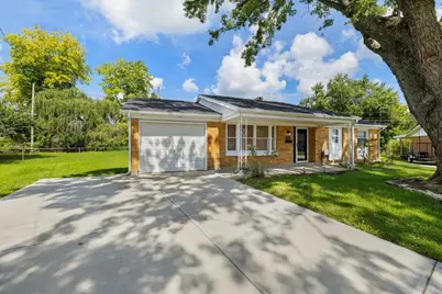403 Swank Court, Englewood, OH 45322 - Photo 2