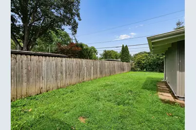 2450 Bristol Road, Columbus, OH 43221 - Photo 28