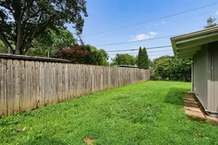 2450 Bristol Rd, Columbus, OH 43221 - Photo 28