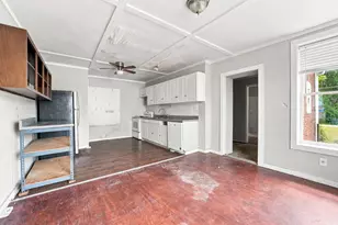 879 Sullivant Ave, Columbus, OH 43223 - Photo 14