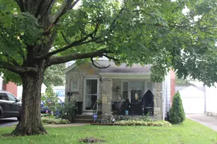 626 Salisbury Rd, Columbus, OH 43204 - Photo 1