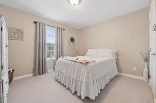 5698 Queen Victoria St, Groveport, OH 43125 - Photo 24