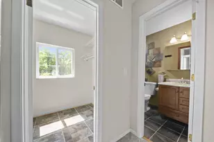 1993 Charmingfare St, Columbus, OH 43228 - Photo 24