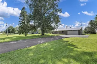 2473 Cramer Rd, Marion, OH 43302 - Photo 1