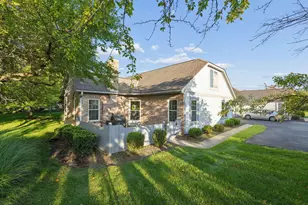 3778 Falls Cir Dr, Hilliard, OH 43026 - Photo 4
