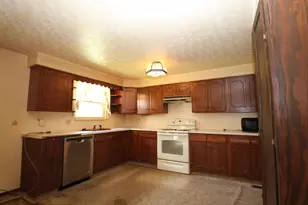 5726 Refugee Road NW, Baltimore, OH 43105 - Photo 16