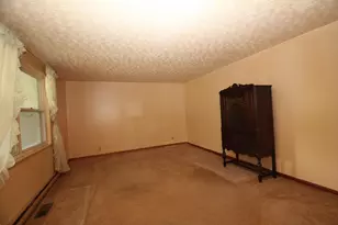 5726 Refugee Road NW, Baltimore, OH 43105 - Photo 10