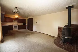 5726 Refugee Road NW, Baltimore, OH 43105 - Photo 12