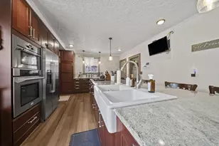729 Thurman Ave, Columbus, OH 43206 - Photo 22