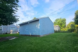 818 E Weber Rd, Columbus, OH 43211 - Photo 24