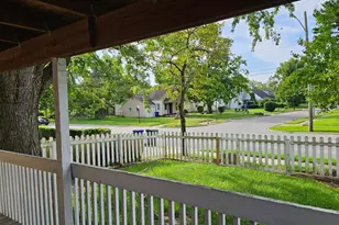 818 E Weber Rd, Columbus, OH 43211 - Photo 4