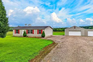 462 Rinehart Rd, Chillicothe, OH 45601 - Photo 2