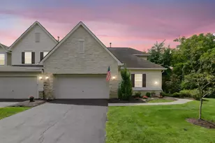 7411 Deer Valley Crossing, Powell, OH 43065 - Photo 2