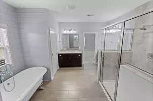 2449 Bryn Mawr Dr, Lewis Center, OH 43035 - Photo 48