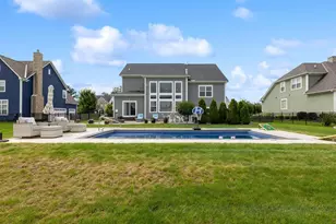 2449 Bryn Mawr Dr, Lewis Center, OH 43035 - Photo 92