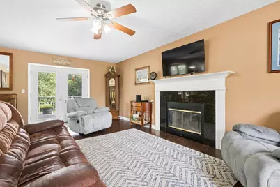 6240 Wrothston Drive, Columbus, OH 43228 - Photo 6