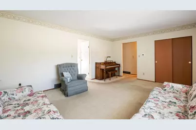 6417 Carriage Lane, Reynoldsburg, OH 43068 - Photo 4