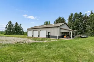2017 Hazelton-Etna Rd SW, Pataskala, OH 43062 - Photo 8