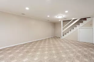 2405 Sandover Rd, Columbus, OH 43220 - Photo 40