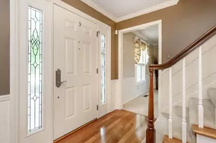 2405 Sandover Rd, Columbus, OH 43220 - Photo 4