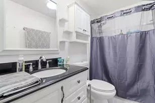 3850 Chickory Ave, Columbus, OH 43230 - Photo 12