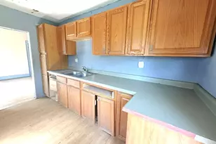 652 Moxahala Ave, Zanesville, OH 43701 - Photo 2