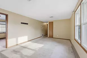 650 Stambaugh Ave, Columbus, OH 43207 - Photo 14