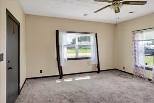 6 Creamer St, Jeffersonville, OH 43128 - Photo 4