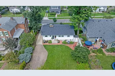 165 E College Avenue, Westerville, OH 43081 - Photo 40