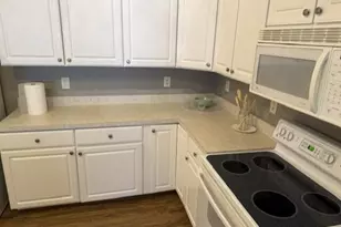3115 Heron Pointe, Columbus, OH 43231 - Photo 6