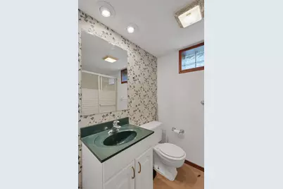 6075 Burnley Square E, Columbus, OH 43229 - Photo 32