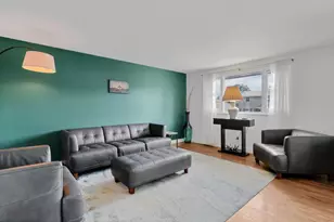 6075 Burnley Square E, Columbus, OH 43229 - Photo 6