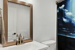 6075 Burnley Square E, Columbus, OH 43229 - Photo 24
