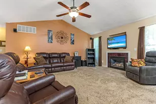 381 Sycamore Dr, Circleville, OH 43113 - Photo 22