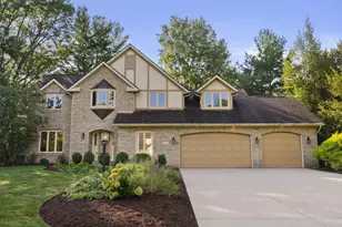 8860 Shenandoah Dr NW, Pickerington, OH 43147 - Photo 1