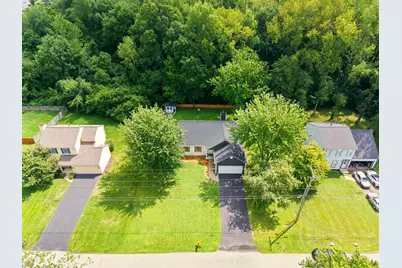 9825 Lynns Road, Etna, OH 43062 - Photo 2