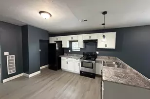 22 Fairview Ave, London, OH 43140 - Photo 2
