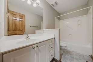 669 Slemmons Dr, Columbus, OH 43235 - Photo 56
