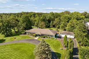 121 Hubbard Rd, Galloway, OH 43119 - Photo 2